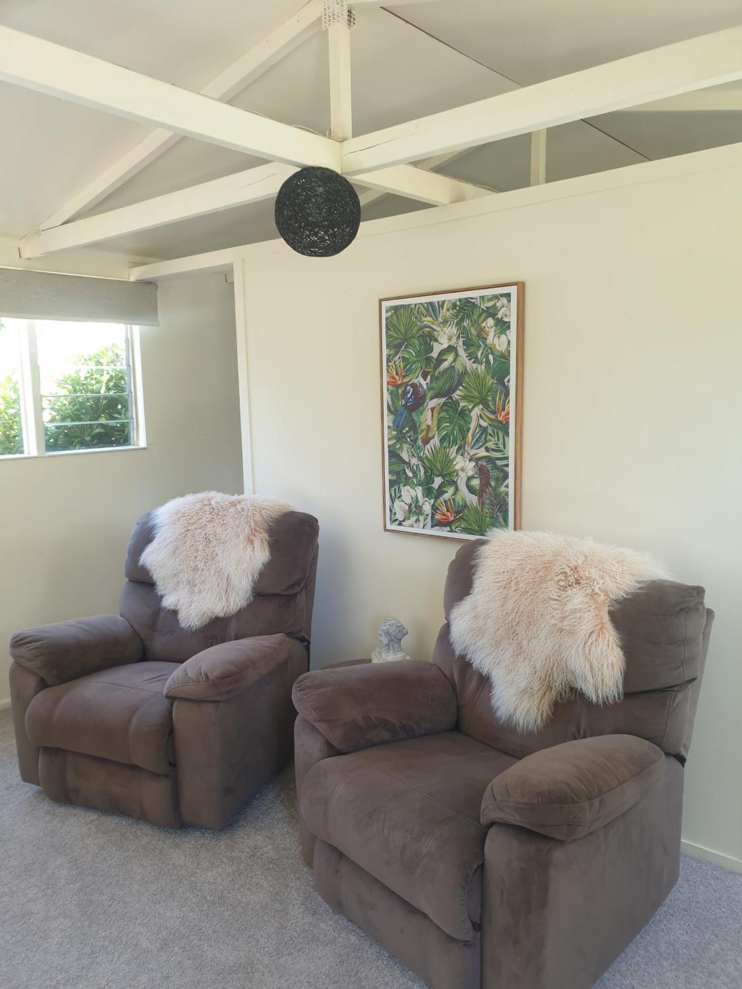 Windhaven Bed & Breakfast Duntroon Room photo