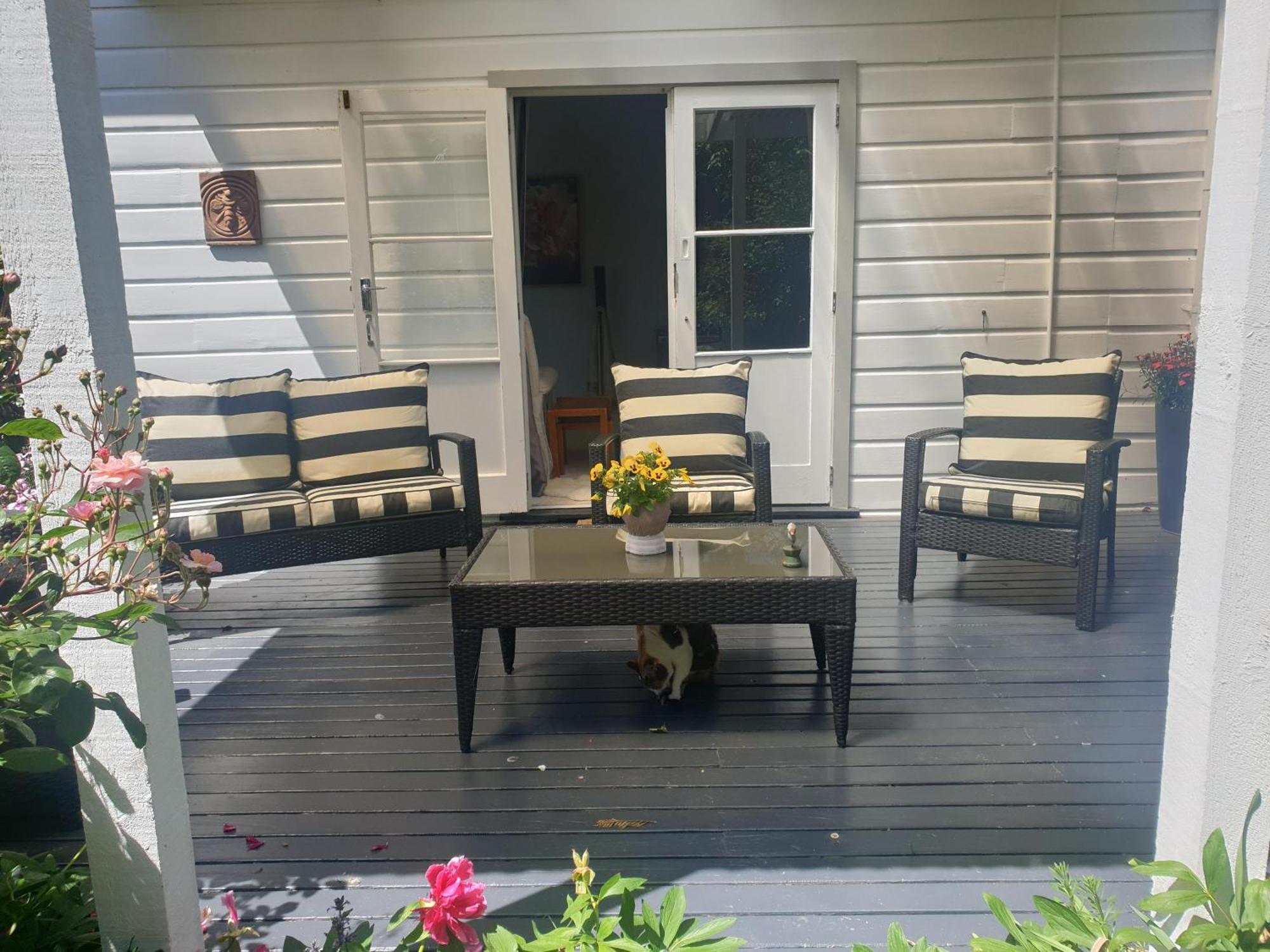 Windhaven Bed & Breakfast Duntroon Exterior photo